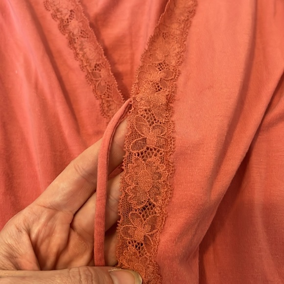 Pink Top - Picture 3 of 4